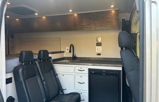 2024 RAM Promaster 136" Seats up to 5