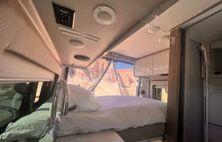 Super Easy To Drive 2022 Thor Rize 18A