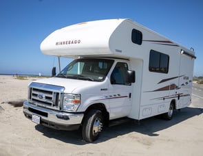 Winnebago Outlook 22C