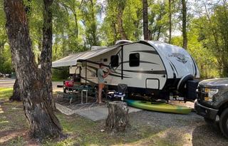 Highland Ridge Open Range Ultra Lite 31ft Sleeps 8