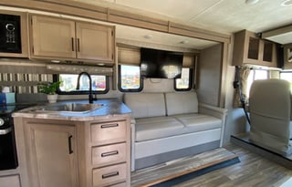 2021 Thor Motor Coach ACE 32.3