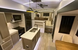 Cheryl's Family and Pet friendly RV Rental