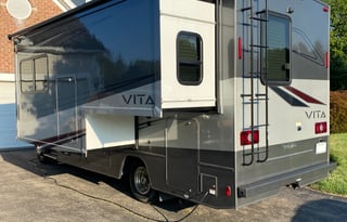 2020 Winnie the Wanderer