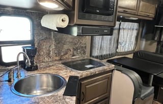 2019 Thor Motor Coach 28A Majestic