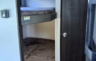 20 White Springdale. Sleeps 6-7. Delivery avail.