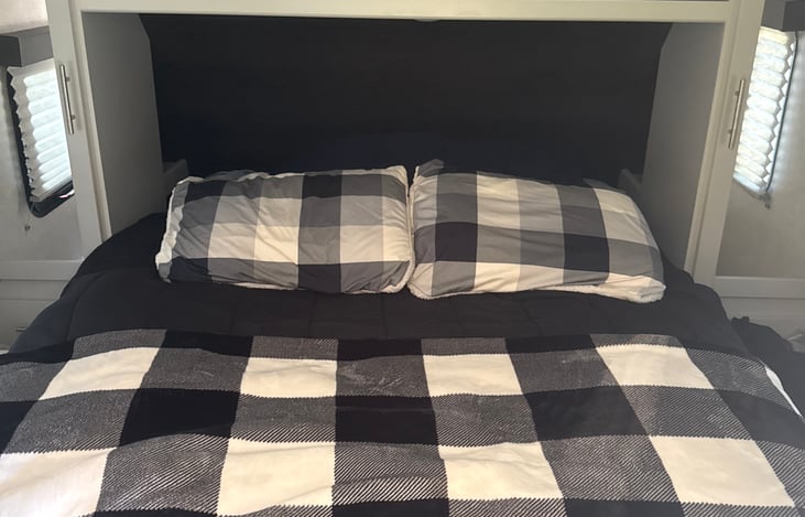 Queen size pillow top