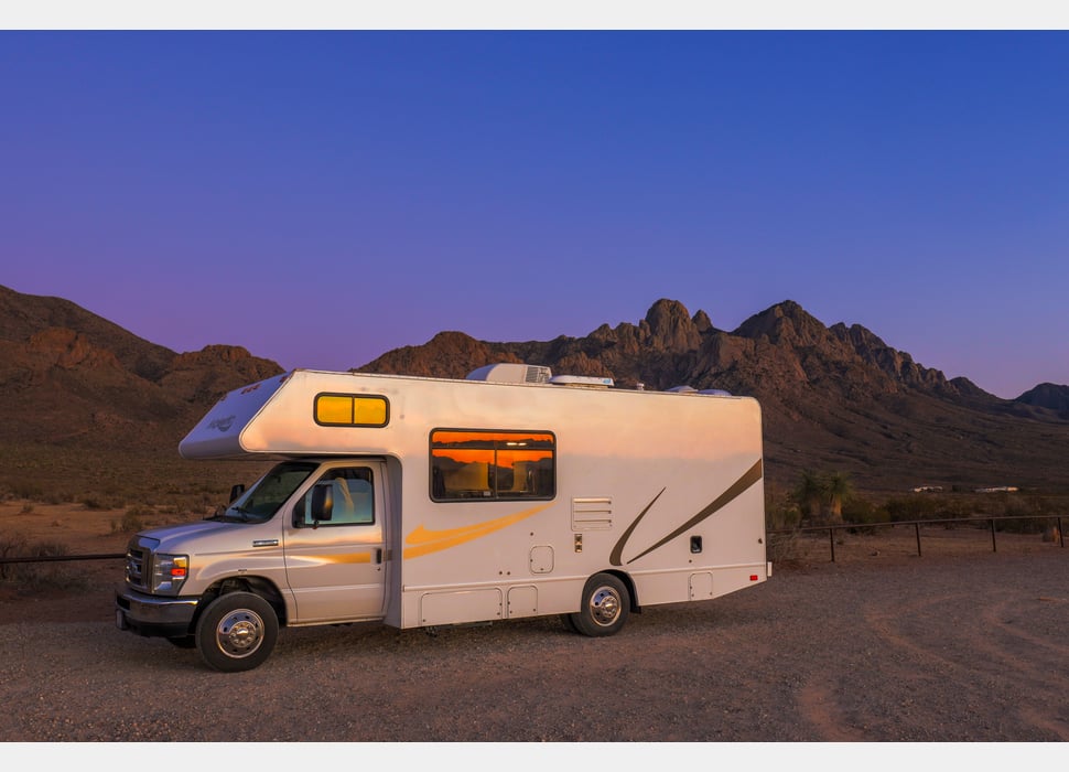 Class C Motor Home rentals in Las Cruces