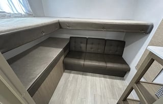 2025 Forest River RV Wildwood X-Lite 273QBXL