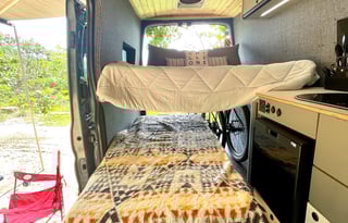 Vista Adventure Vans - Pet Friendly  2020 AWD Transit High Roof