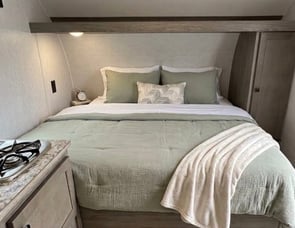 Sunset Park RV Sun Lite LTD 13BH