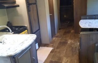 Family friendly with HUGE Bunkroom!!