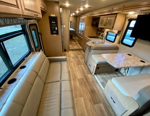 Thor Motor Coach Four Winds 31W