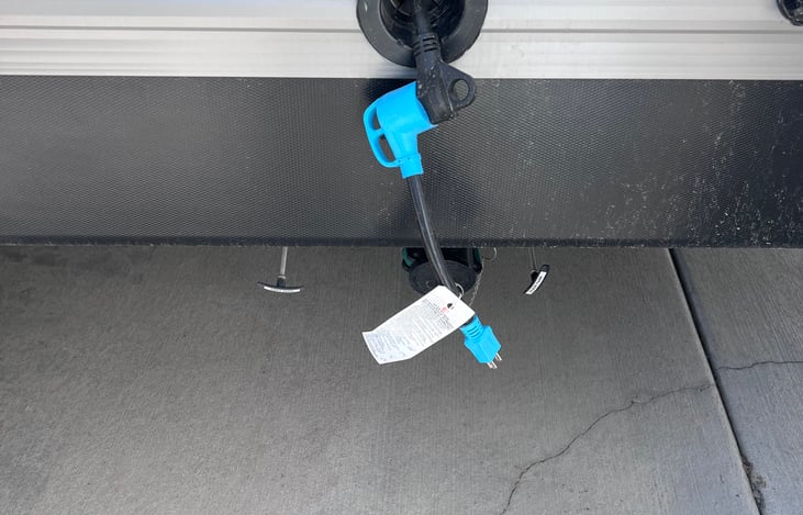 6 way and 3 way adapter