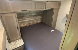 2021 Gulf Stream RV Conquest 323TBR