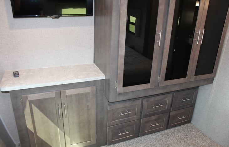 Master Bedroom TV & Wardrobe (View3)