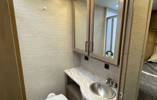 2022 Thor Motor Coach Coleman 28CM