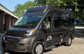 Rize & Shine Pet Friendly, Adventure Ready!