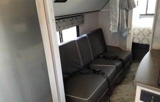 2022 Forest River RV Sunseeker LE 3250DSLE Ford