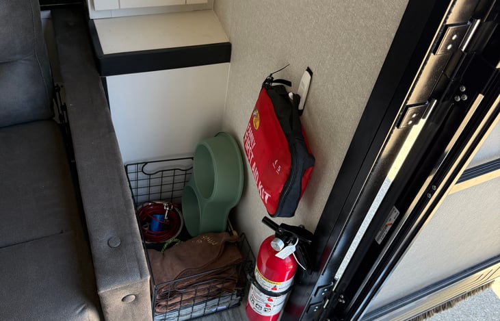 Pet gear is optional, if you dont want/need it lest us know and we will remove this part of the set up.