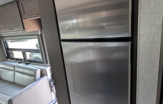 New 2023 Thor Motorhome less than 8K Miles driven