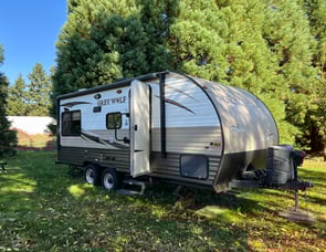 Forest River RV Cherokee Grey Wolf 19RL