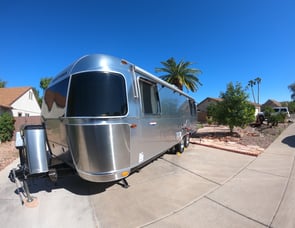 Airstream RV International Serenity 27FB