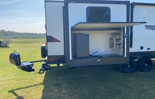 Maximus - 2023 FR Wildwood 31KQBTS (Delivery Only)