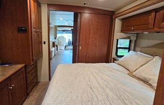 Class A Motor Home 35Ft