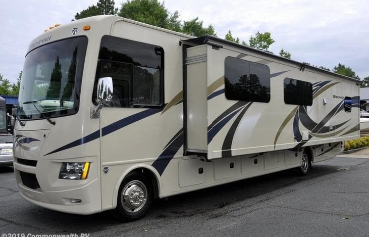 35.0 Windsport 34F Class A Motor Home | RVshare