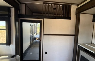 The Triton Luxe Lounge-2022 toy hauler