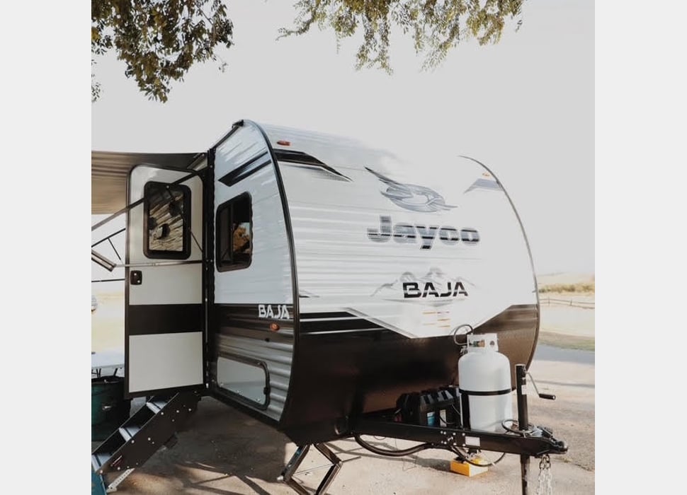 Travel Trailer rentals in Phelan