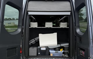 2023 Grech RV Strada-ion Lounge