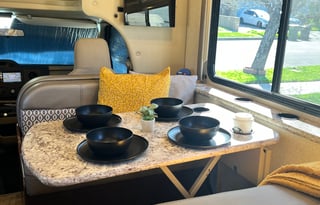 2018 Thor Freedom Elite Bunkhouse 30FE