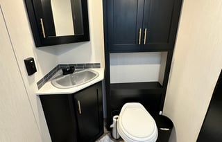 GLAMPING ALERT! Beautiful 2023 Forest River RV