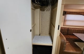 2017 Winnebago Minnie 2455 BHS