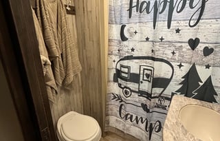 Stationary cozy couples Ozark getaway retreat