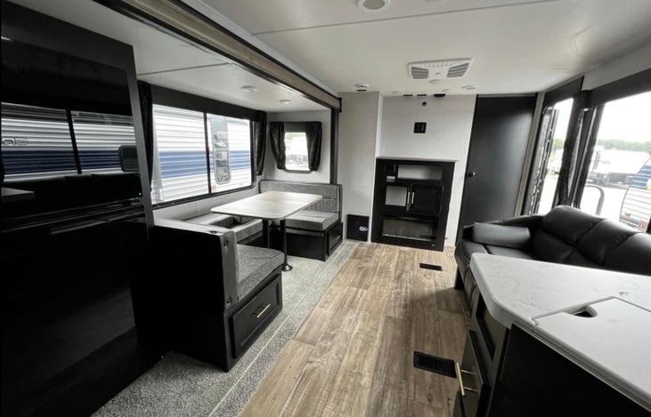 Living Room - Fireplace