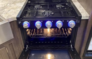 2019 Coleman Lantern  244 Bunkhouse