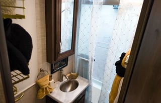 Two Tall Travel Luxury 2022 Entegra Vision 27A