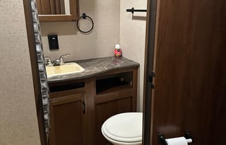 Perfect RV for 10+ the weekend or longer!