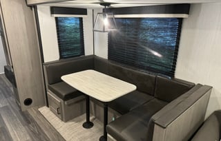 2022 Heartland Mallard 32