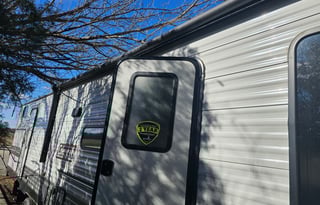 2022 Coleman Lantern 334BH