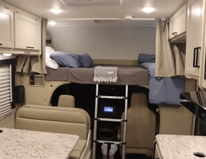 Thor Motor Coach Freedom Elite 22FE