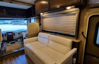2018 Thor Motor Coach - ACE 30.2 Bunkhouse