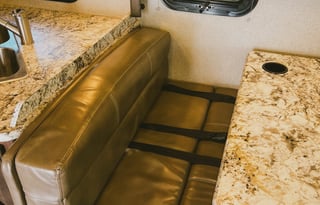 2019 Freedom Traveler—Spacious Family RV