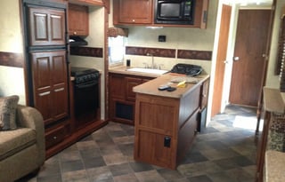 Stationary Rental Only Near Ellenton Outlet & I-75