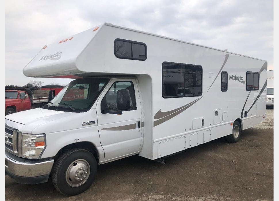 Class C Motor Home rentals in Twin Lakes