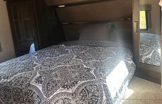 Finger Lakes RV Rentals Pure Luxury