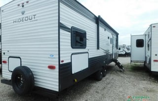 Brand New !!! 2021 Keystone Hideout