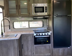 Forest River RV Aurora 24RLS